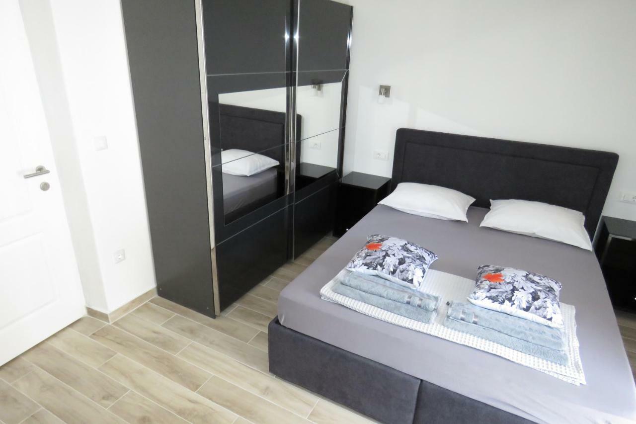 Lux Dalmatia I & R Hotel Makarska Luaran gambar