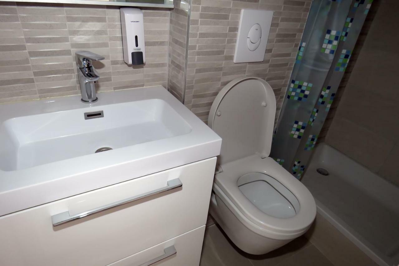 Lux Dalmatia I & R Hotel Makarska Luaran gambar