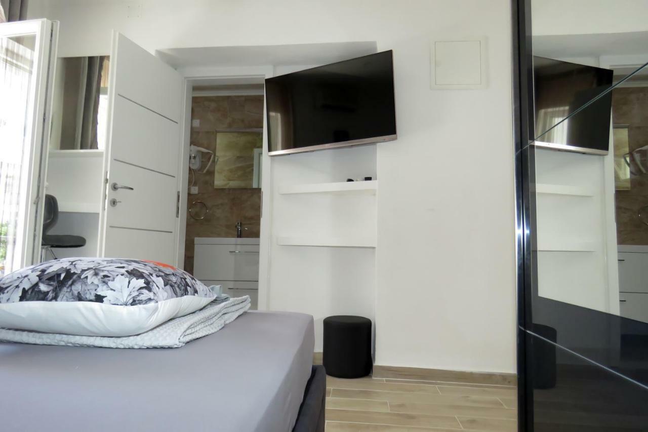 Lux Dalmatia I & R Hotel Makarska Luaran gambar